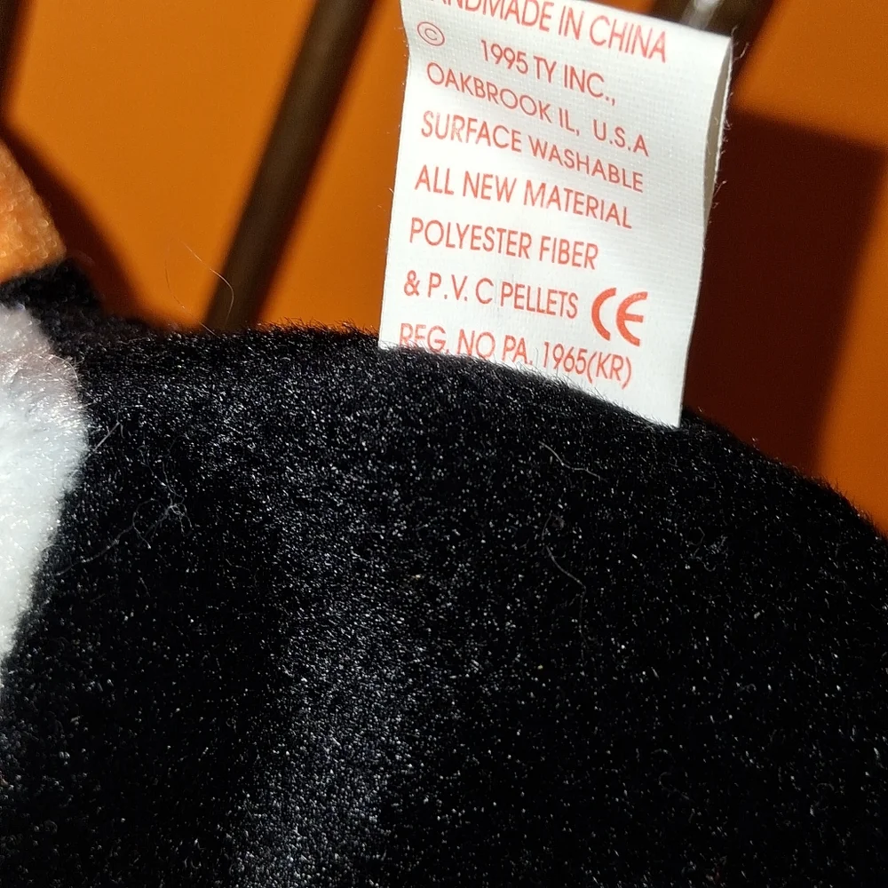 EXTREMELY RARE RETIRED 1995 TY BEANIE BABY WADDLE WITH PVC PELLETS/TAG ERRORS.